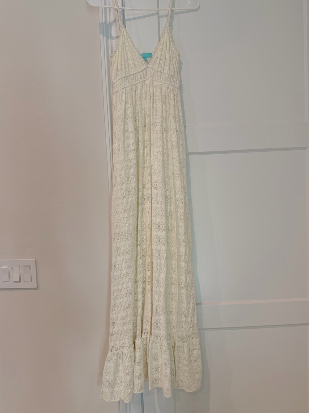 Melissa Odabash Cream Lace Maxi Dress with Spaghetti Straps Small